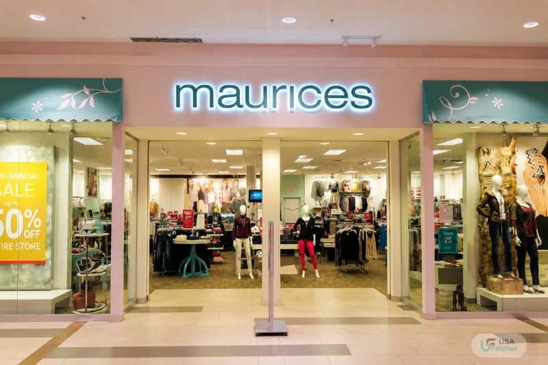 Maurices fashion store at Oak Park Mall offering womens clothing and accessories